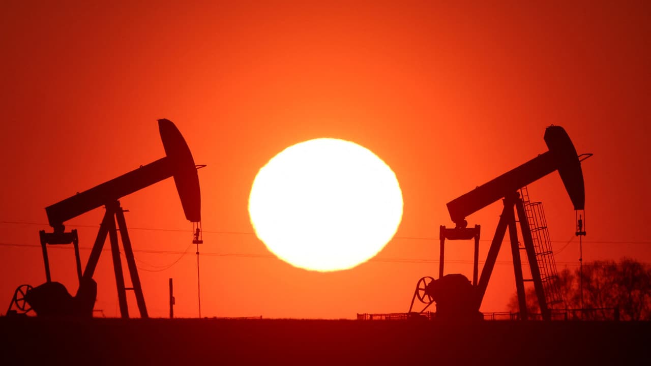 Dev banka duyurdu: "Dünyanın sadece 101 günlük petrol stoğu kaldı"