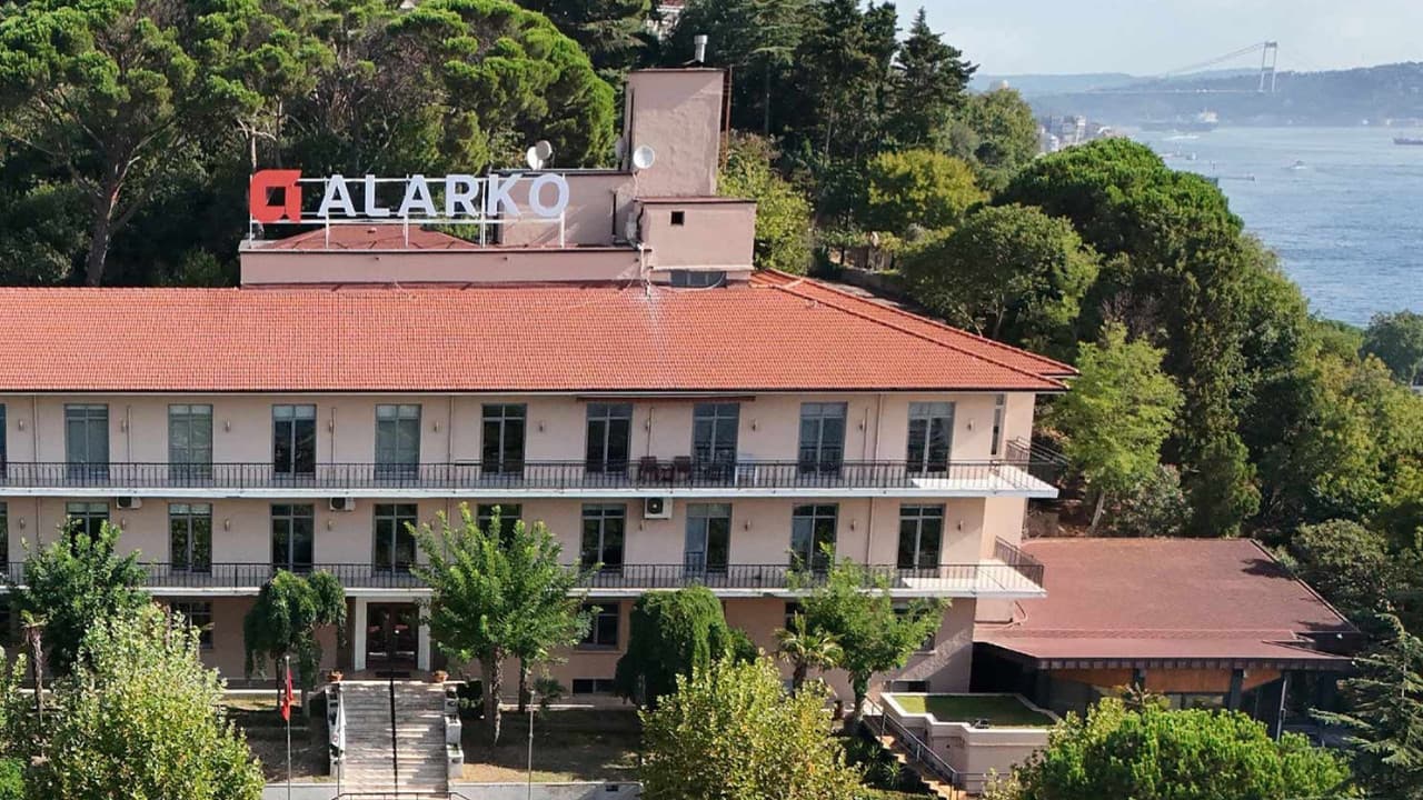 Alarko Enerji'nin Tuzla'daki arsası 1,74 milyar TL'ye satıldı