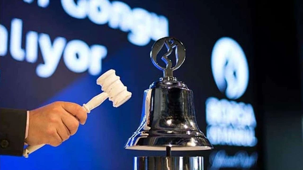 Ağaoğlu halka arzı, yatırımcısını sevindirdi:Tavanda kaç lot var?