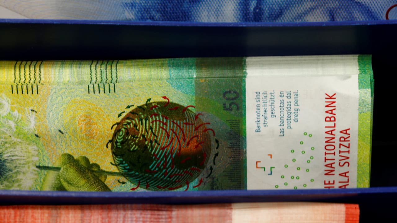 İsviçre para birimi tarihsel rekora yakın seyrediyor