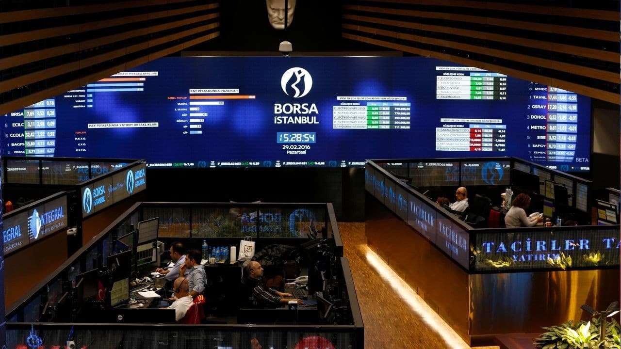Borsa İstanbul'da Hürmüz Boğazı etkisi: BIST100 haftayı rekorlarla tamamladı