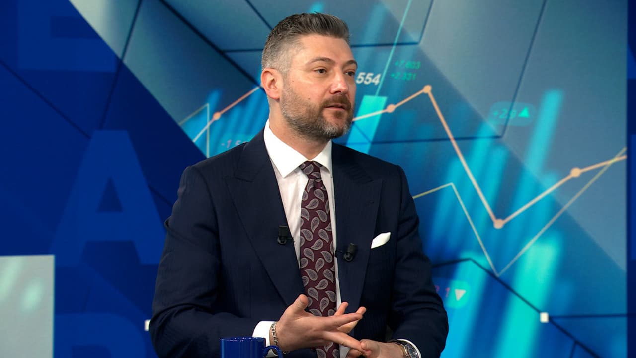 Sertaç Ekeke’den piyasa analizi: Petrol ve enflasyon kıskacında piyasalar