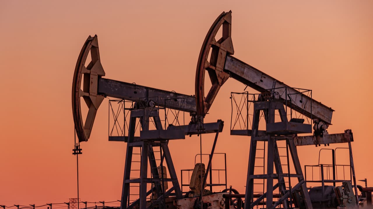 Petrol fiyatları İran gerilimiyle yükseldi