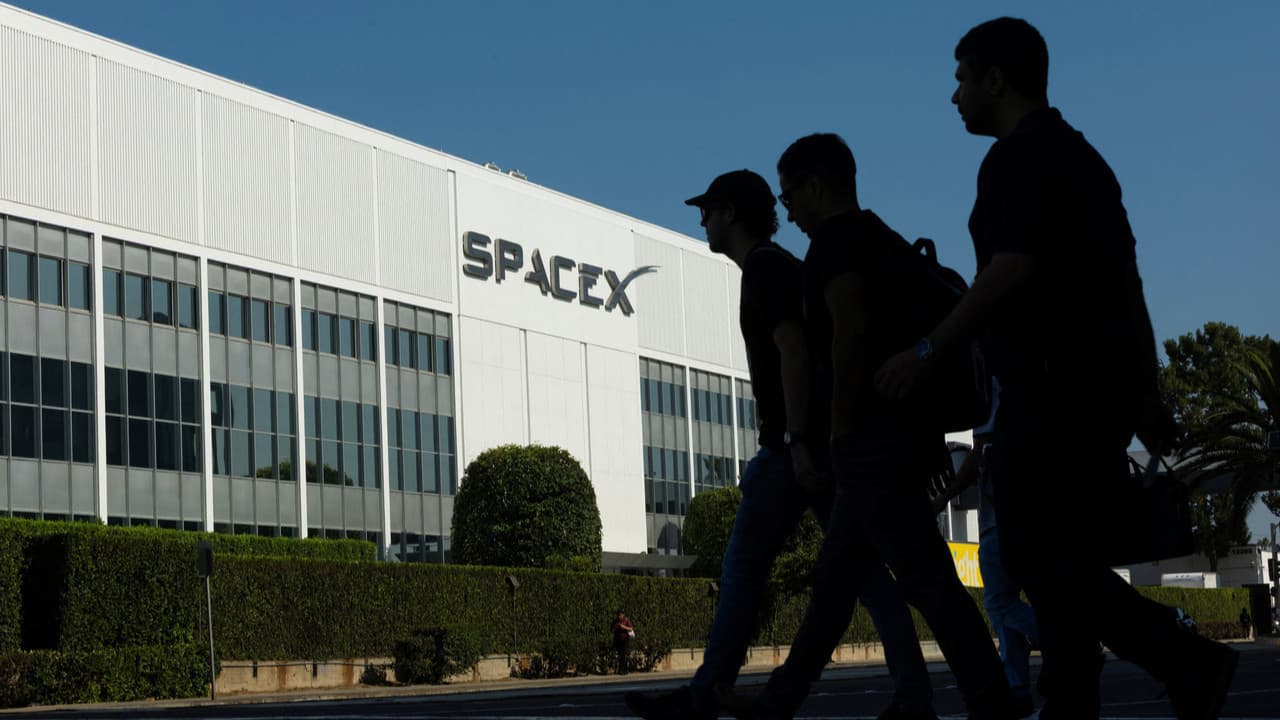 Tarihi halka arz sonrası SpaceX'te iki senaryo: Uçuşa mı geçecek, sert mi düşecek?