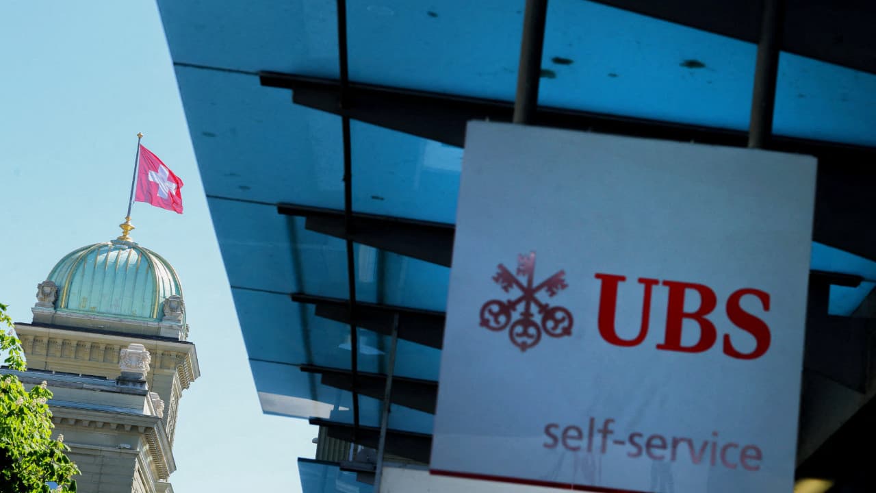 Dev banka sıcağı sıcağına analiz etti: Başbakan istifa etti, para birimi ne olur?